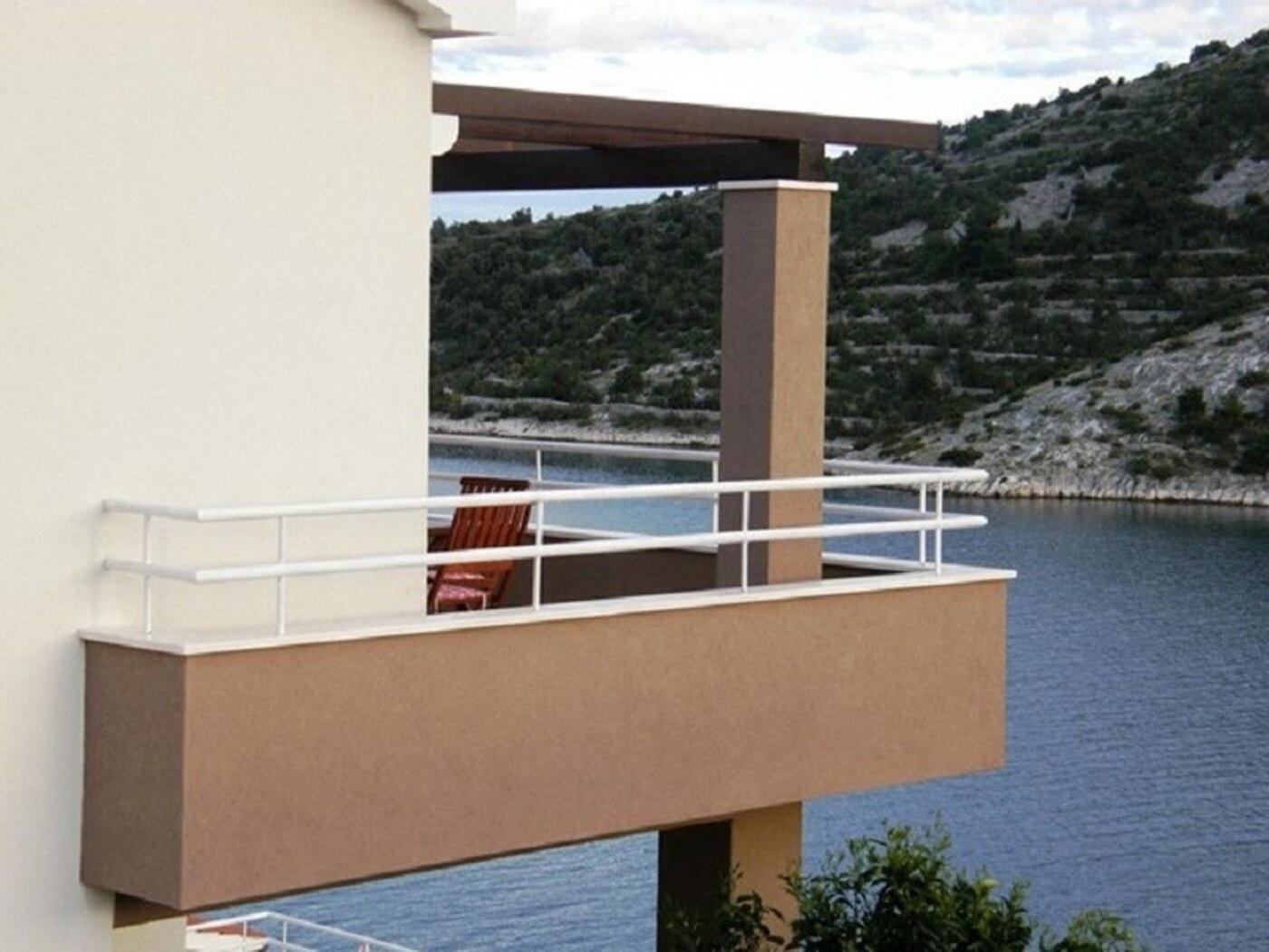 Apartments Ljubi Vinišće Eksteriør bilde