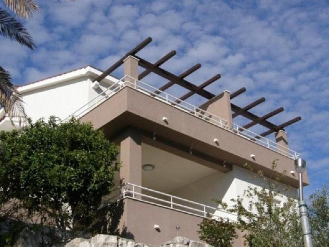 Apartments Ljubi Vinišće Eksteriør bilde